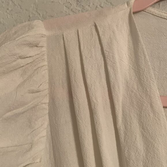 HYFVE White V-Neck Elastic Waist Ruffle Cotton Women's Top Size L - Picture 6 of 9